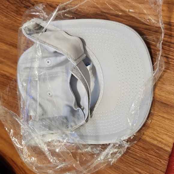 Cap Aerotek - Picture 4 of 4